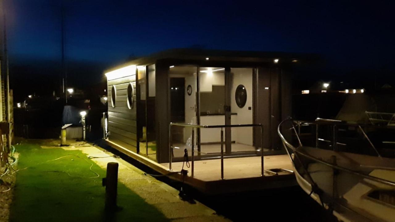 Hotel Bed-On-A-Boat Giethoorn Zewnętrze zdjęcie
